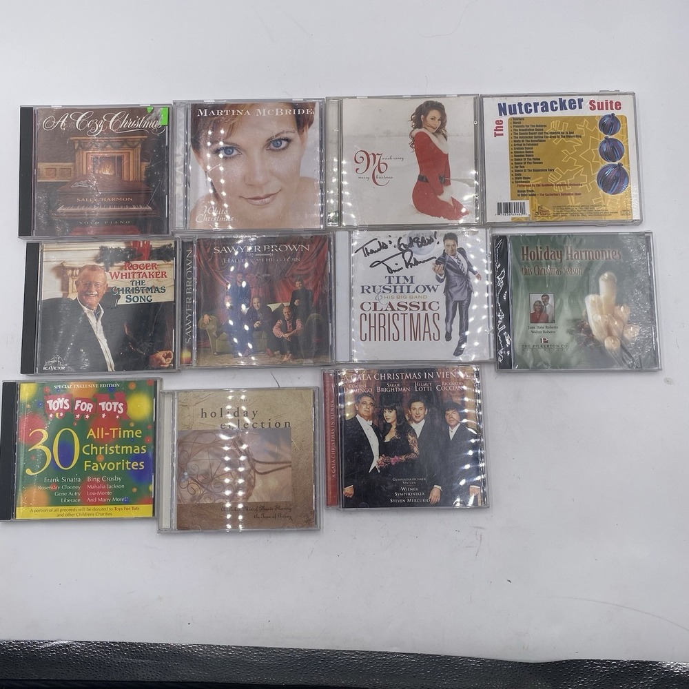 LOT OF 11 CHRISTMAS CD'S VARIOUS ARTISTS MIXED MUSIC Mariah Carey Etc CDs